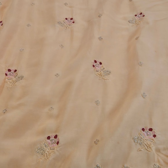 Peach Embroidered Kurta Tunic Women Long Sleeve Floral Sequin Scalloped Hem - Picture 3 of 9